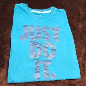 Men’s Nike T Shirt